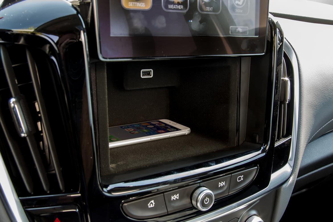 34-chevrolet-traverse-2018-interior.jpg