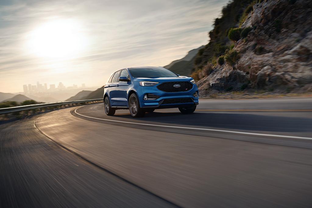 19_Ford_Edge_OEM.jpg