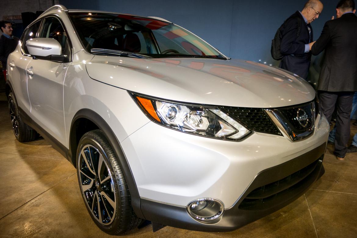17Nissan_Rogue-Sport_AB_06.jpg