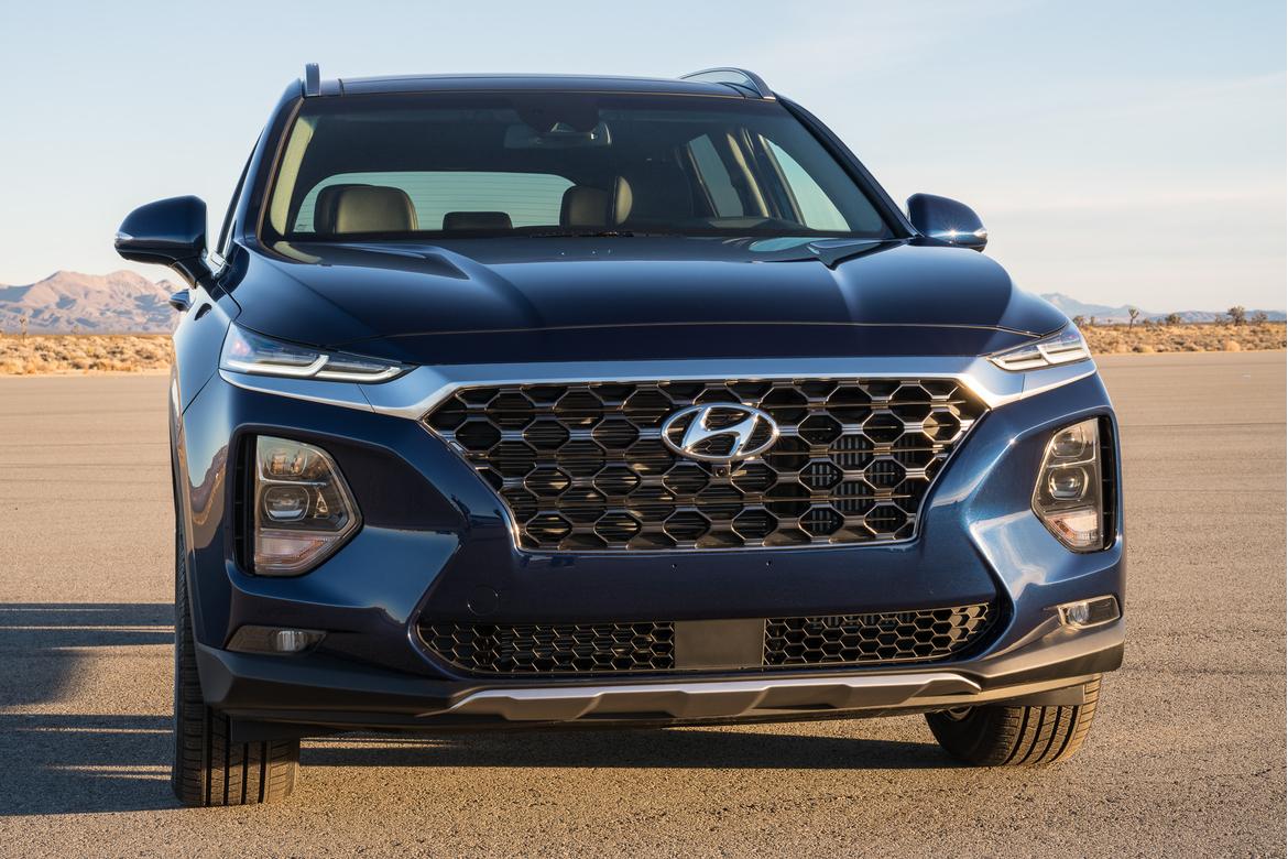 10-<a href=https://www.sharperedgeengines.com/used-hyundai-engines>hyundai</a>-santa-fe-2019-oem.jpg