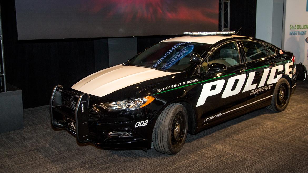 Interesting 2018 2018 Ford Police Responder Hybrid Sedan Photo Gallery News Carscom In Ford Interceptor 2018 ford interceptor. Interesting 2018 2018 Ford Police Responder Hybrid Sedan Photo Gallery News Carscom In Ford Interceptor