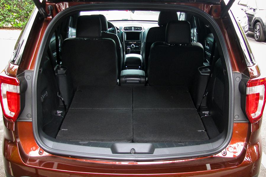 2016 Ford Explorer - Our Review | Cars.com