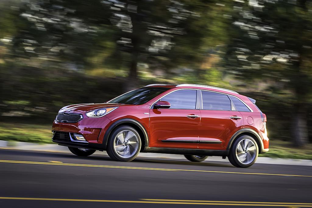 Kia Niro Best Tesla Model X Worst In Reliability Survey News Kia Niro Best Tesla Model X Worst In Reliability Survey