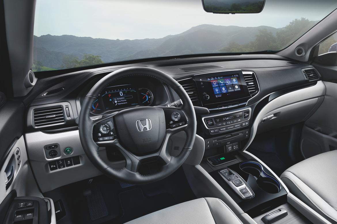 2019_<a href=https://www.sharperedgeengines.com/used-honda-engines>honda</a>_pilot_interior.jpg