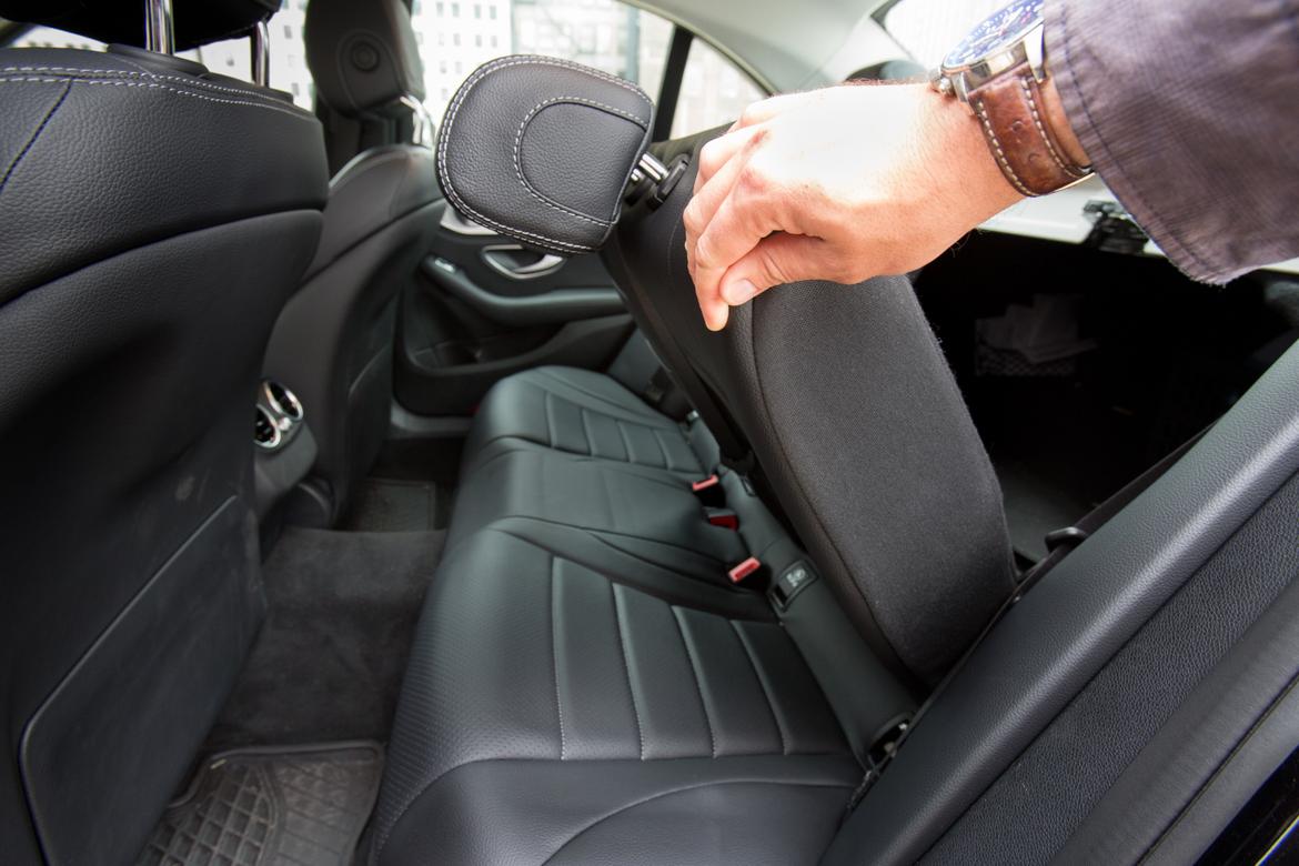 Stuck seat belt retractor mercedes #7