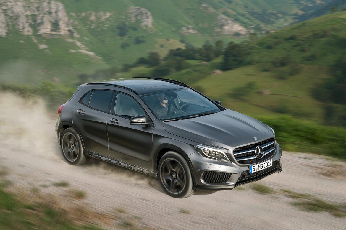 2016 Mercedes Benz Gla Cl What S Changed News Cars 15 Mercedes Gla Oem Wc Jpg