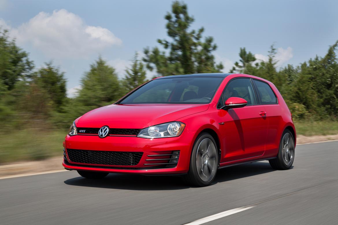 2016_golf_gti-large-3196.jpg