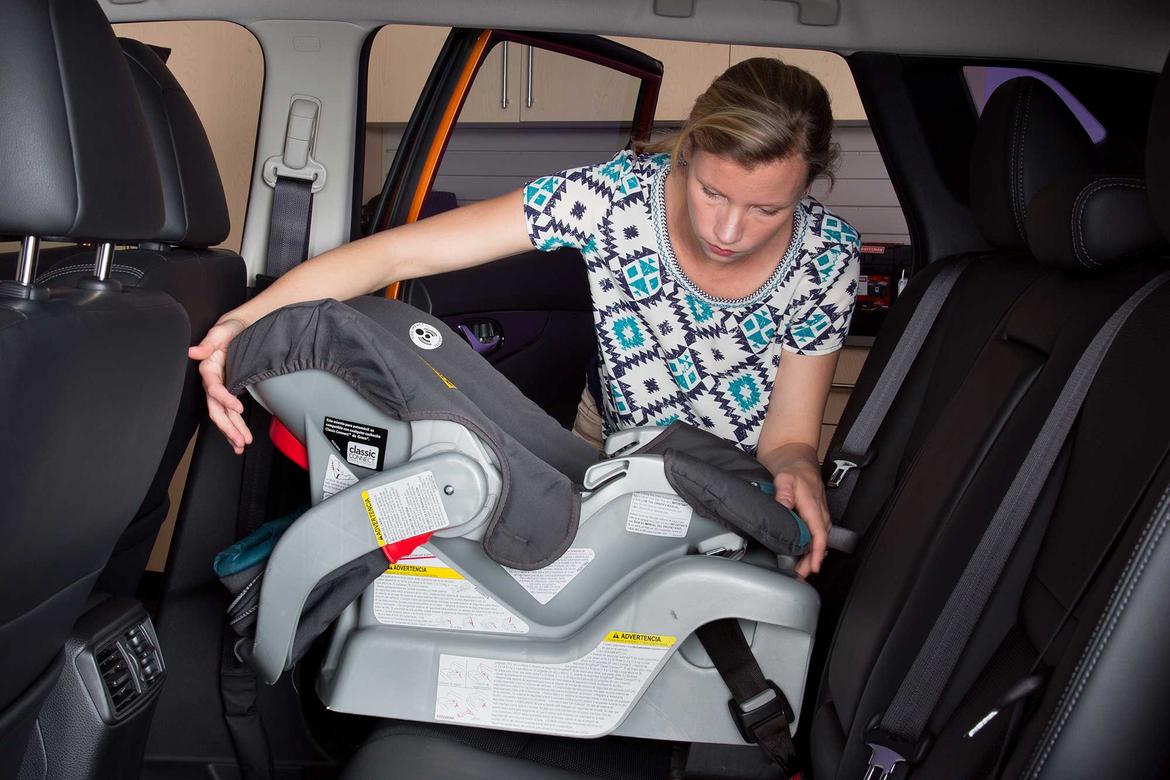 2018 Nissan Rogue Sport >> How Do Car Seats Fit in a 2018 Nissan Rogue Sport? | News | Cars.com 2018 Nissan Rogue Sport >> How Do Car Seats Fit in a 2018 Nissan Rogue Sport? | News | Cars.com