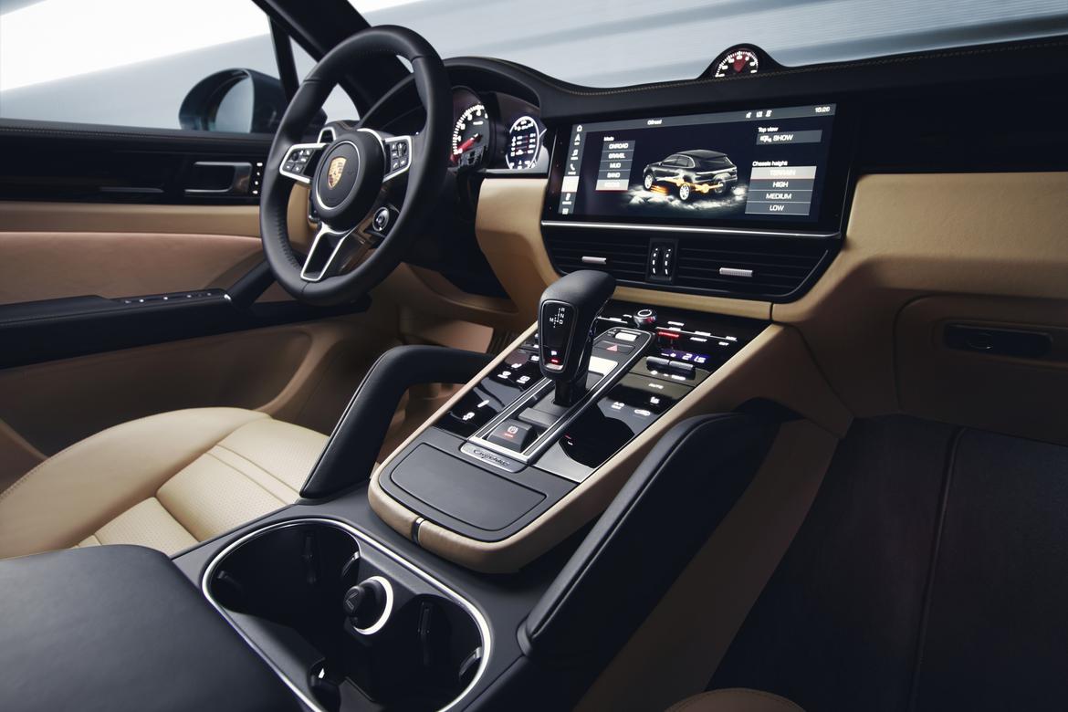 2019 Porsche Cayenne _17.jpg