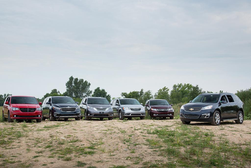 What S Better 3 Row Crossover Or Minivan News Cars Traverse Minivans Jpg