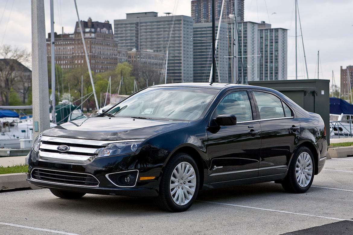 <a href=https://www.sharperedgeengines.com/used-ford-engines>ford</a>-fusion-hybrid-2010-im.jpg