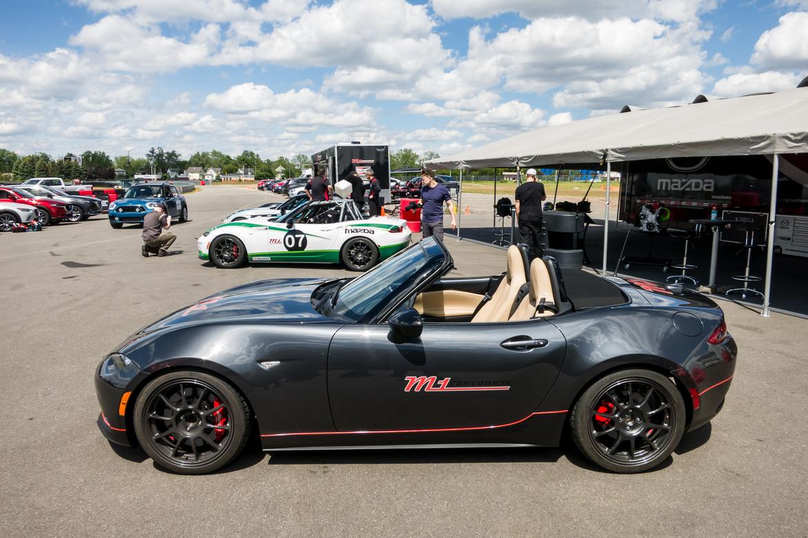 2017 Mazda Miata MX-5 Cup