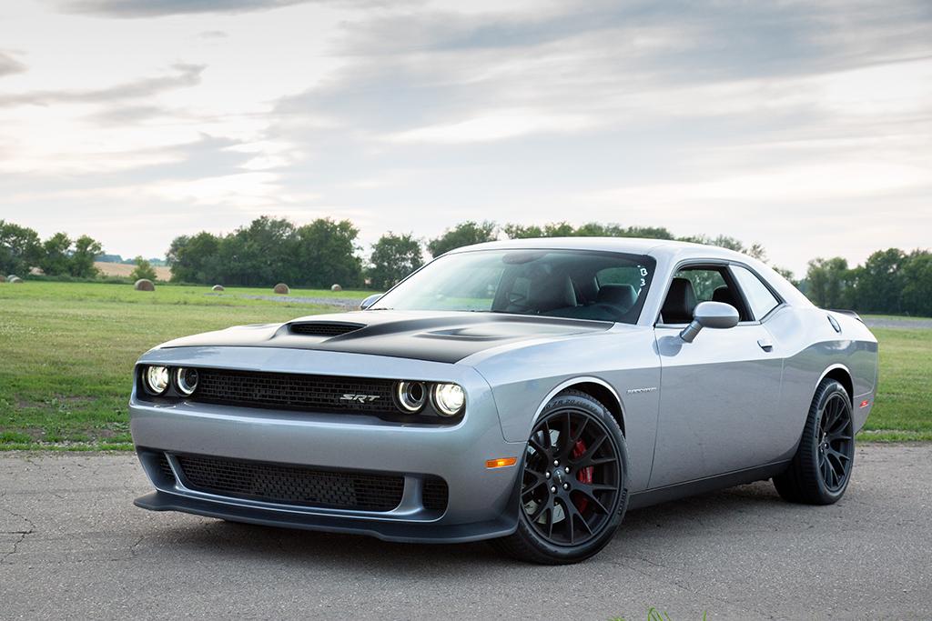 Dodge Suspends Srt Hellcat Orders Amid Huge Demand News Cars 2017 Dodge Challenger Hellcat Es Jpg