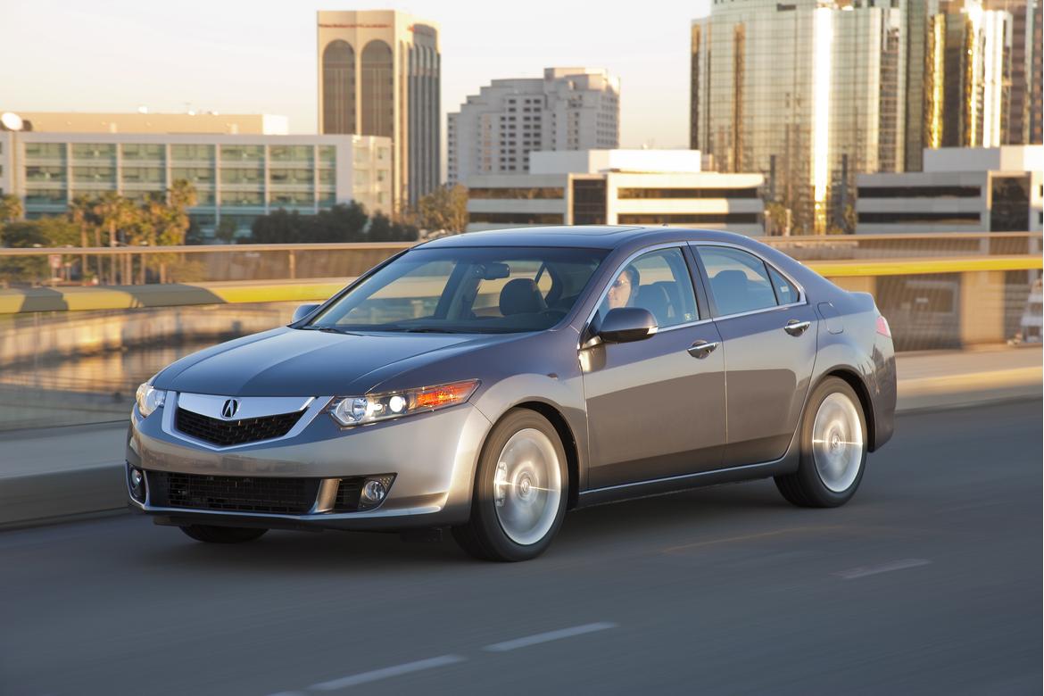 2010TSX_V6_action_3.jpg
