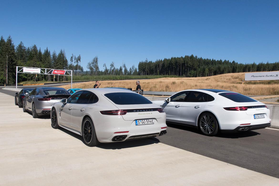 2018 Porsche Panamera Turbo S E-Hybrid