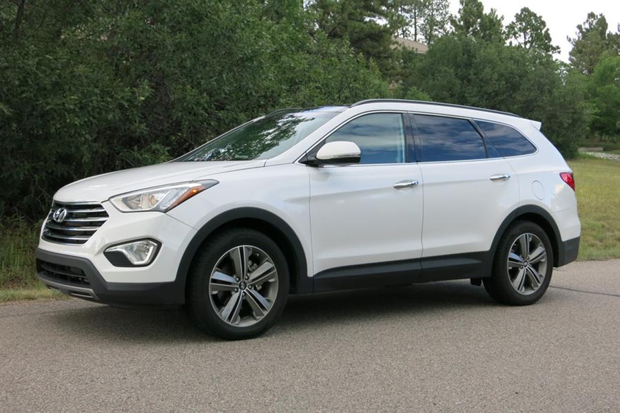 2014 Hyundai Santa Fe - Our Review | Cars.com