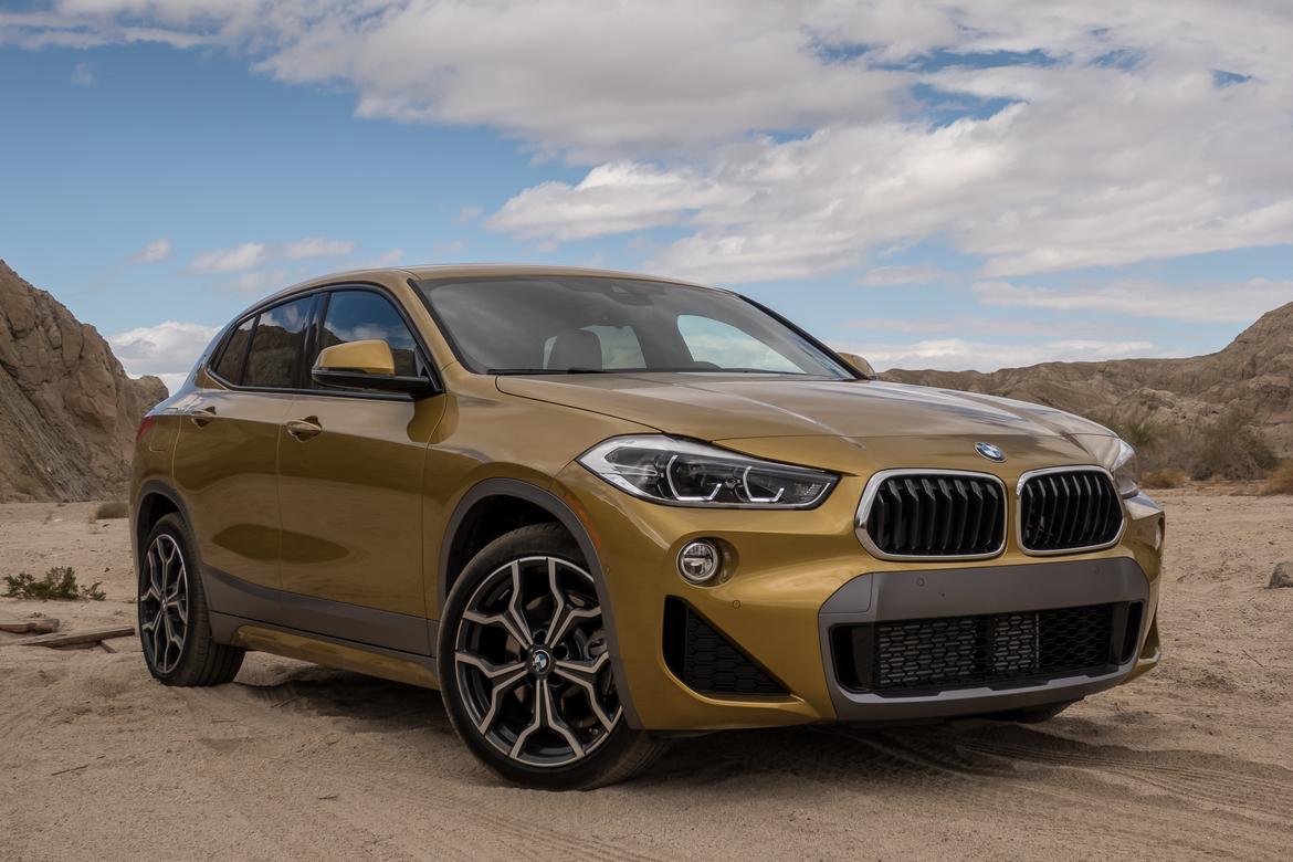 01-bmw-x2-xdrive-28i-2018-angle-exterior-front-gold.jpg
