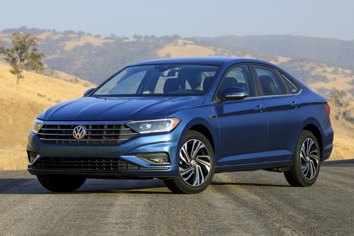 2019 VW Jetta Offers More Features for Less Money  News  Cars.com