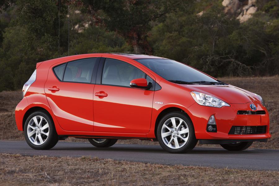 2012 Toyota Prius c - Our Review | Cars.com