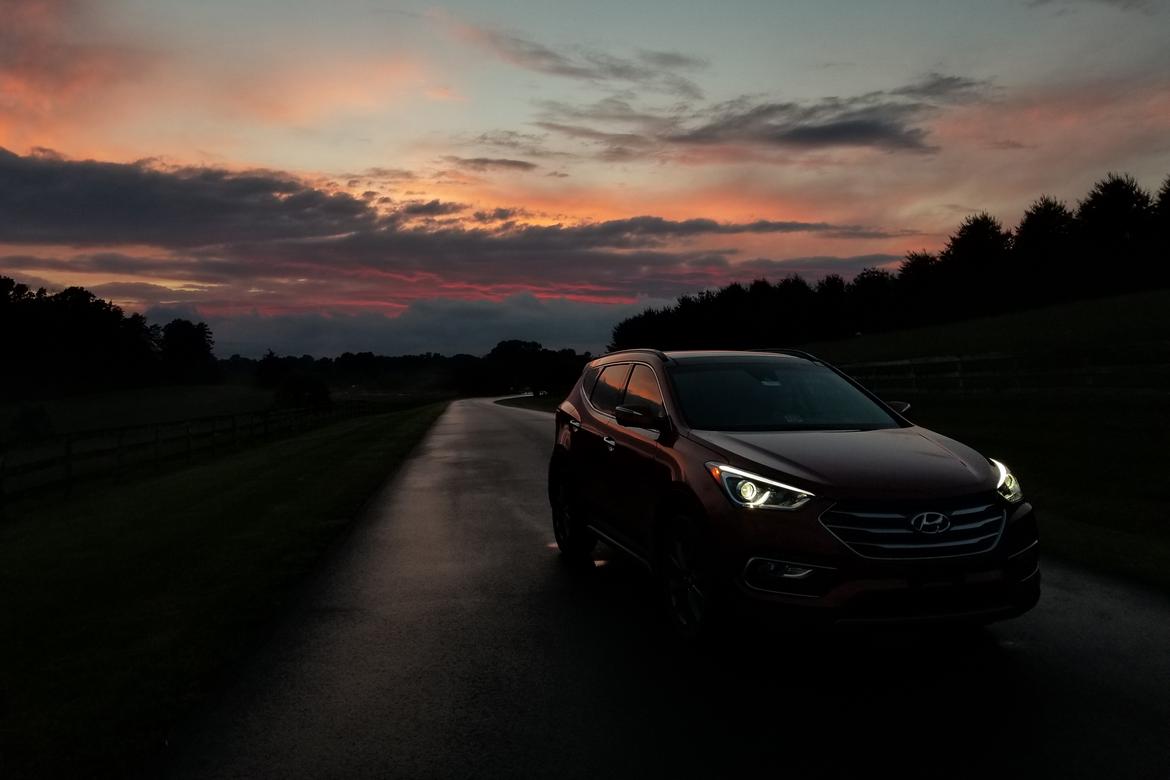 17_Hyundai_SF_Sport_IIHS.jpg