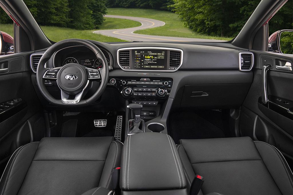 2020 Kia Sportage Interior_001.jpg