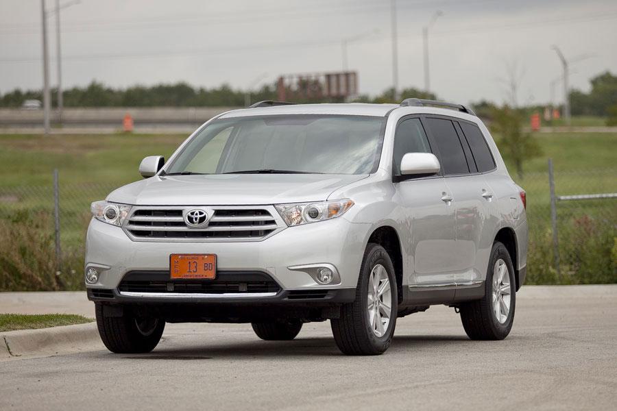 2012 Toyota Highlander For Sale >> 2012 Toyota Highlander - Our Review | Cars.com 2012 Toyota Highlander For Sale >> 2012 Toyota Highlander - Our Review | Cars.com