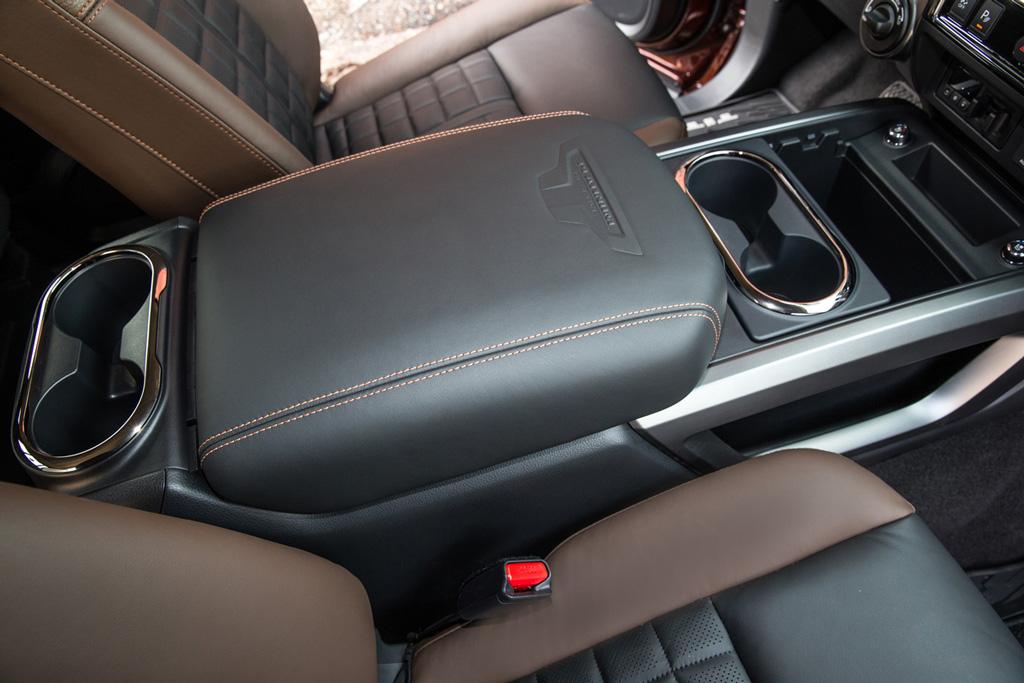 17_Nissan_Titan_OEM_console.jpg