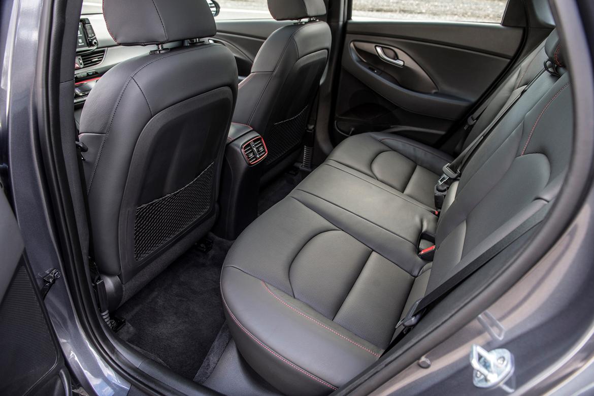 2018 Hyundai Elantra GT Review: First Impressions and ...
