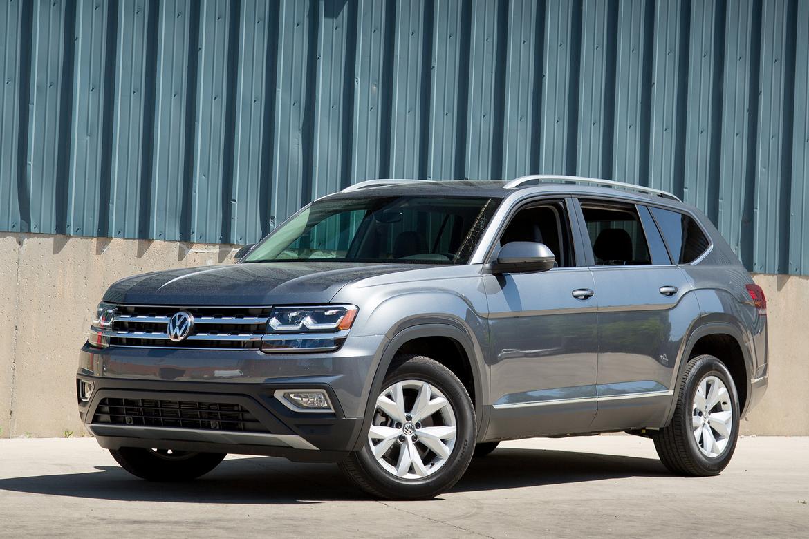 2000px-18Volkswagen_Atlas_ES_01.jpg