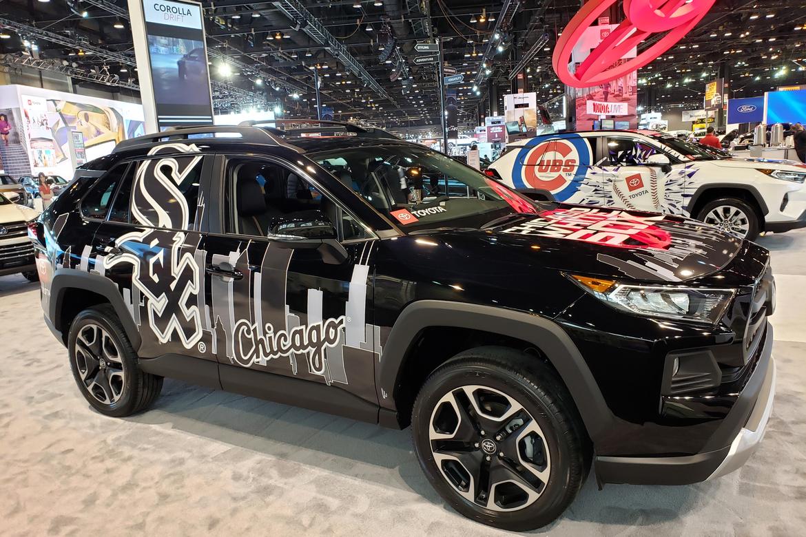 chicago_white_sox_<a href=https://www.sharperedgeengines.com/used-toyota-engines>toyota</a>_rav4.jpg