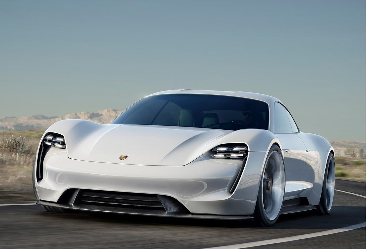 Porsche_Mission_E_front_01.jpg