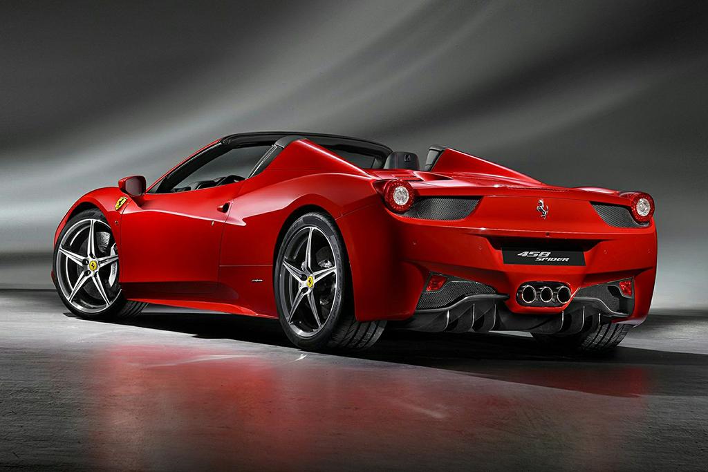 15_Ferrari_458_Spider.jpg
