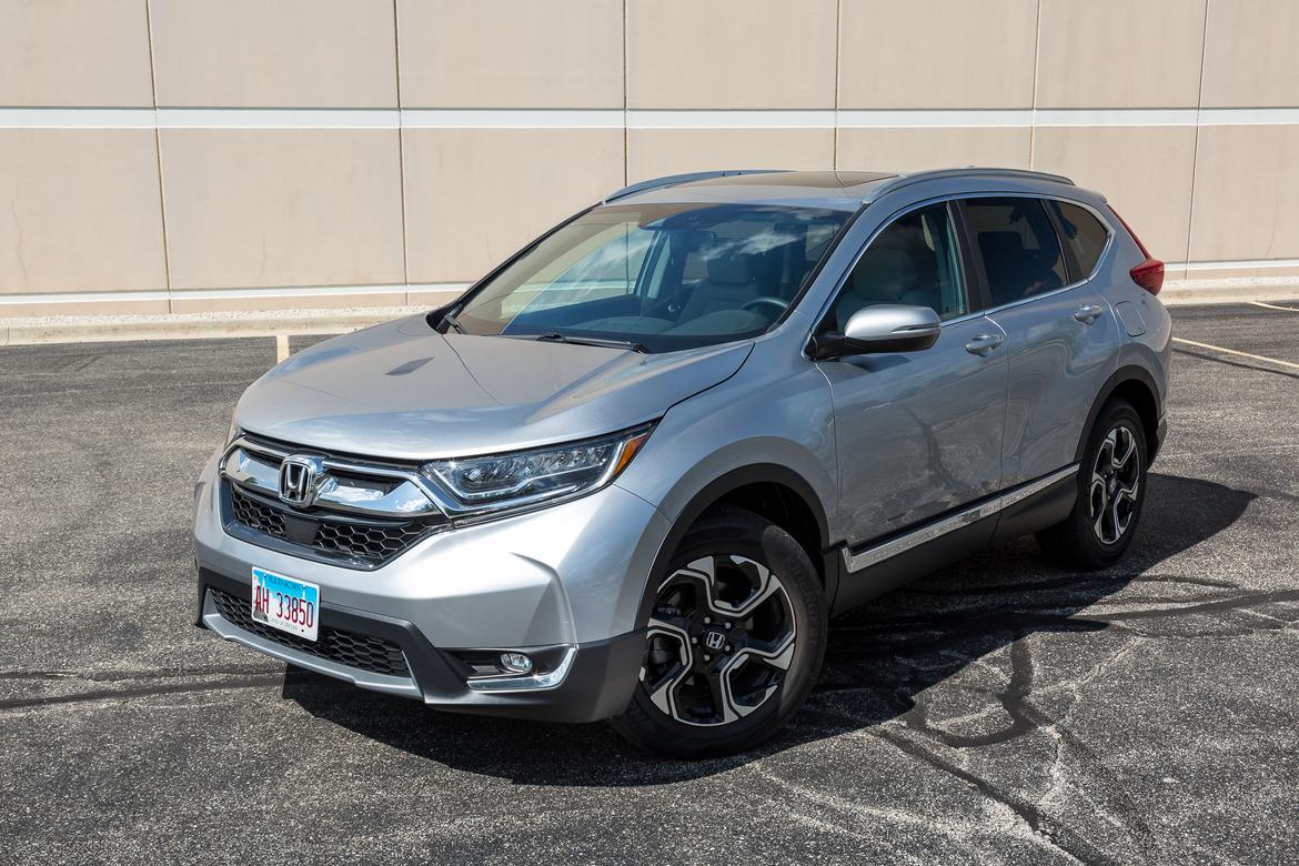 honda-crv-2017-07-angle, front.jpg