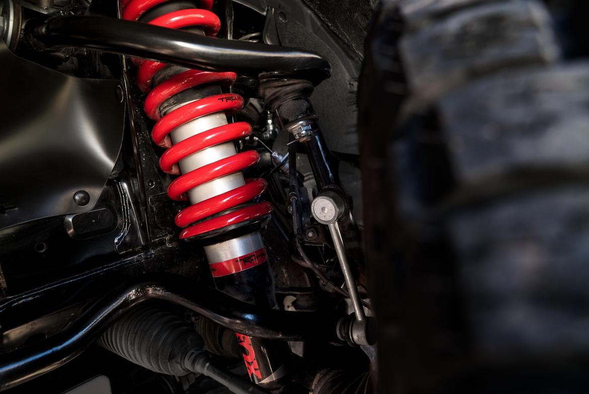 02-toyota-trd-pro-2019-detail--exterior--suspension.jpg