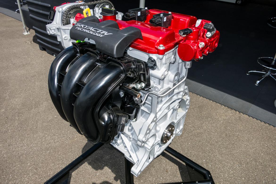 2017 Mazda Miata MX-5 Cup