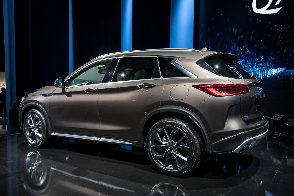 06-infiniti-qx50-2019-17LAAS--angle--autoshow--exterior--rear--s