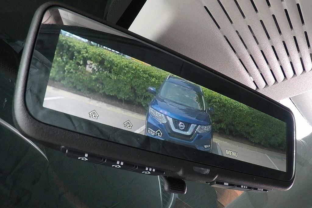 Nissan Armada Gets Intelligent Rear View Mirror, Priced From $45600