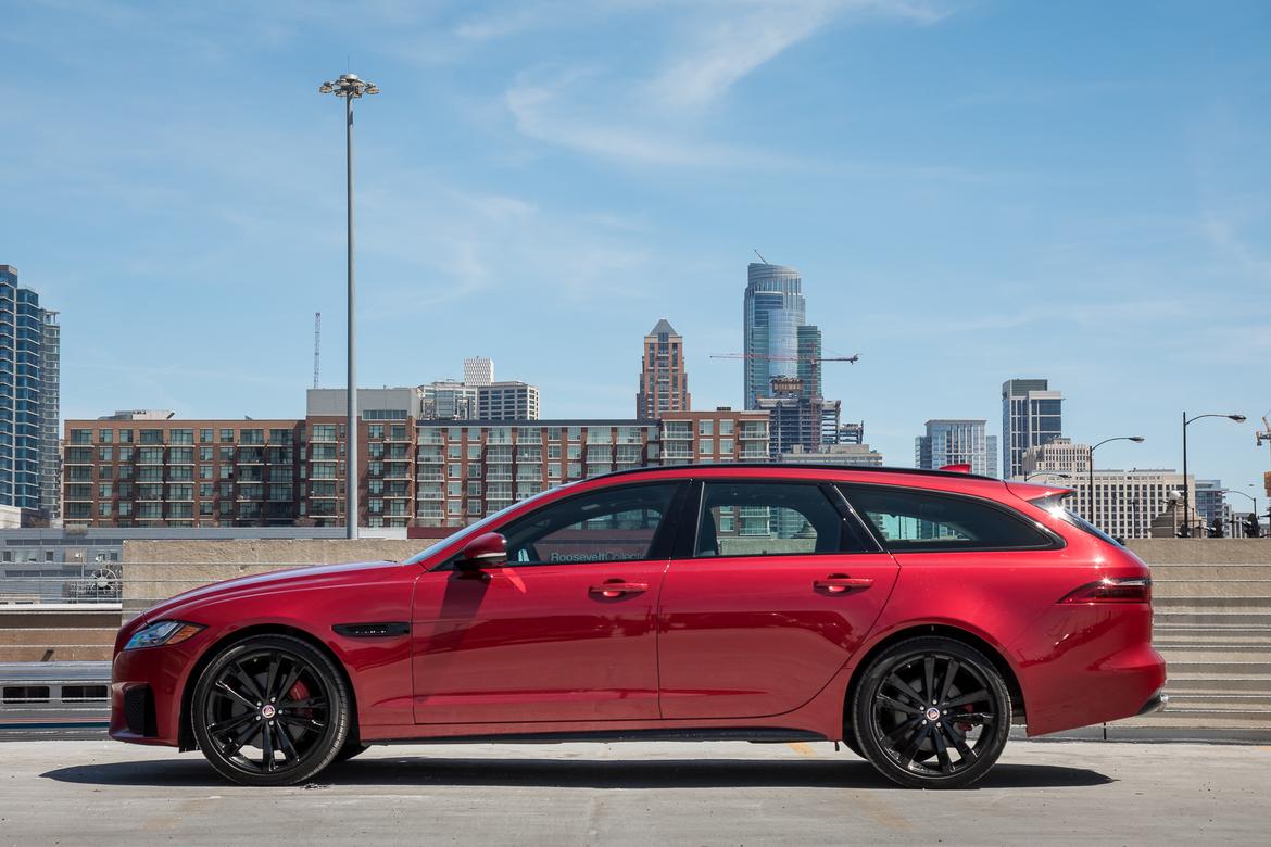 01-<a href=https://www.autopartmax.com/used-jaguar-engines>jaguar</a>-xf-sportbrake-2018-exterior--profile--red.jpg