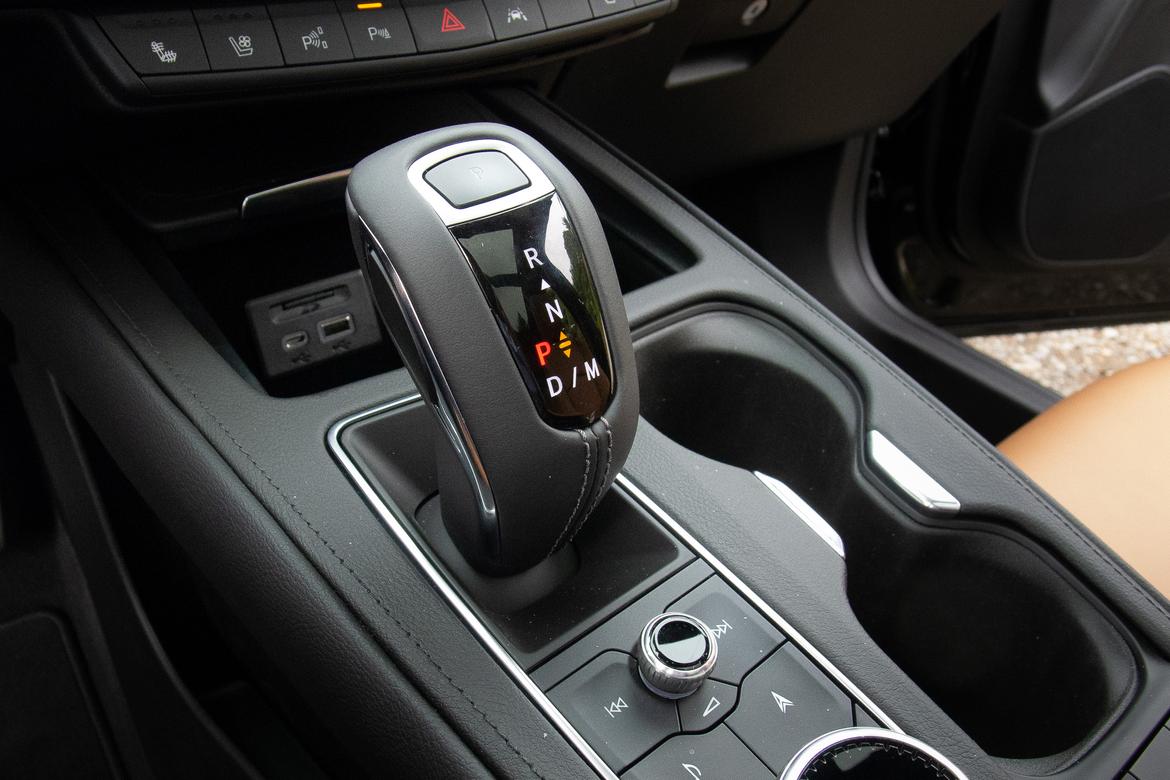 15-<a href=https://www.sharperedgeengines.com/used-cadillac-engines>cadillac</a>-xt4-2019-jw.jpg