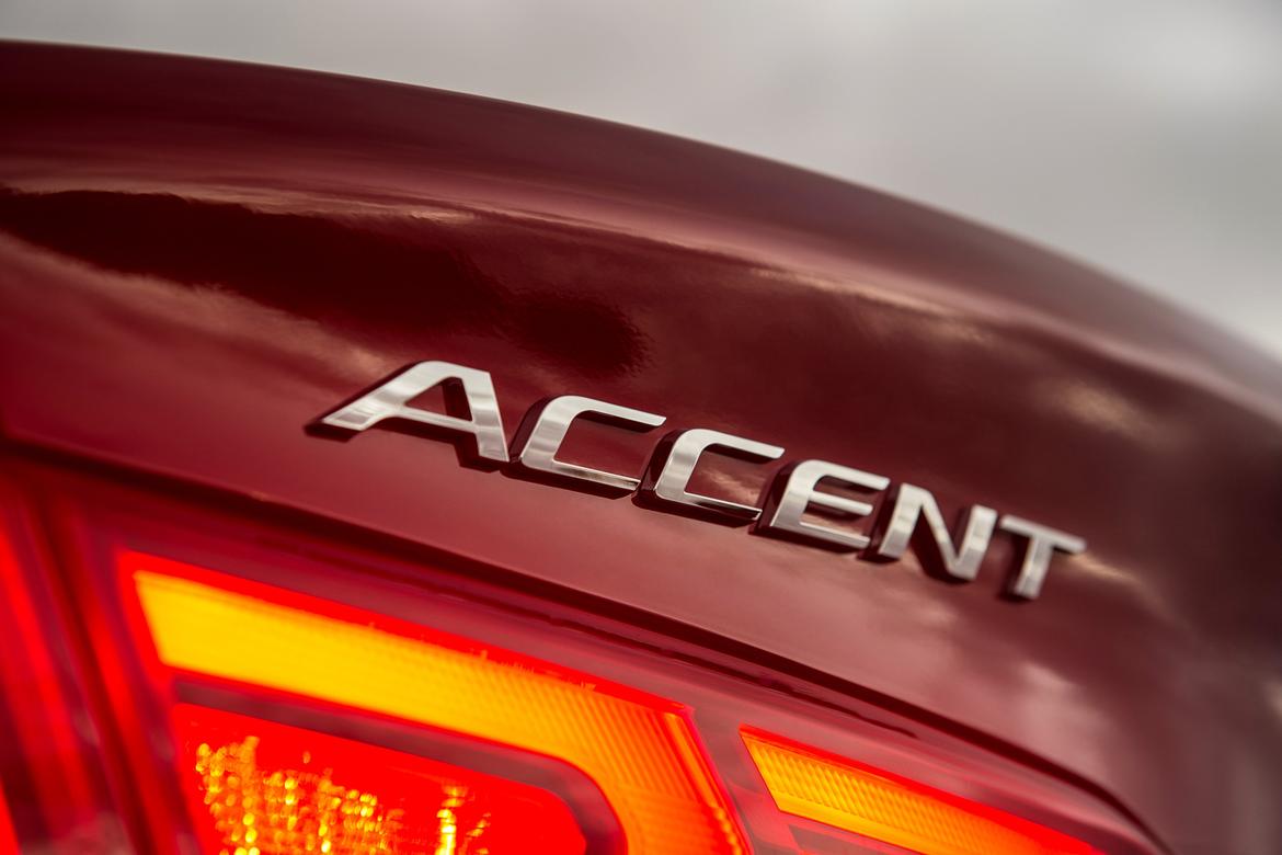 48795_HYUNDAI_S_U_S_DEBUT_OF_ALL_NEW_ACCENT_AT_ORANGE_COUNTY_INT