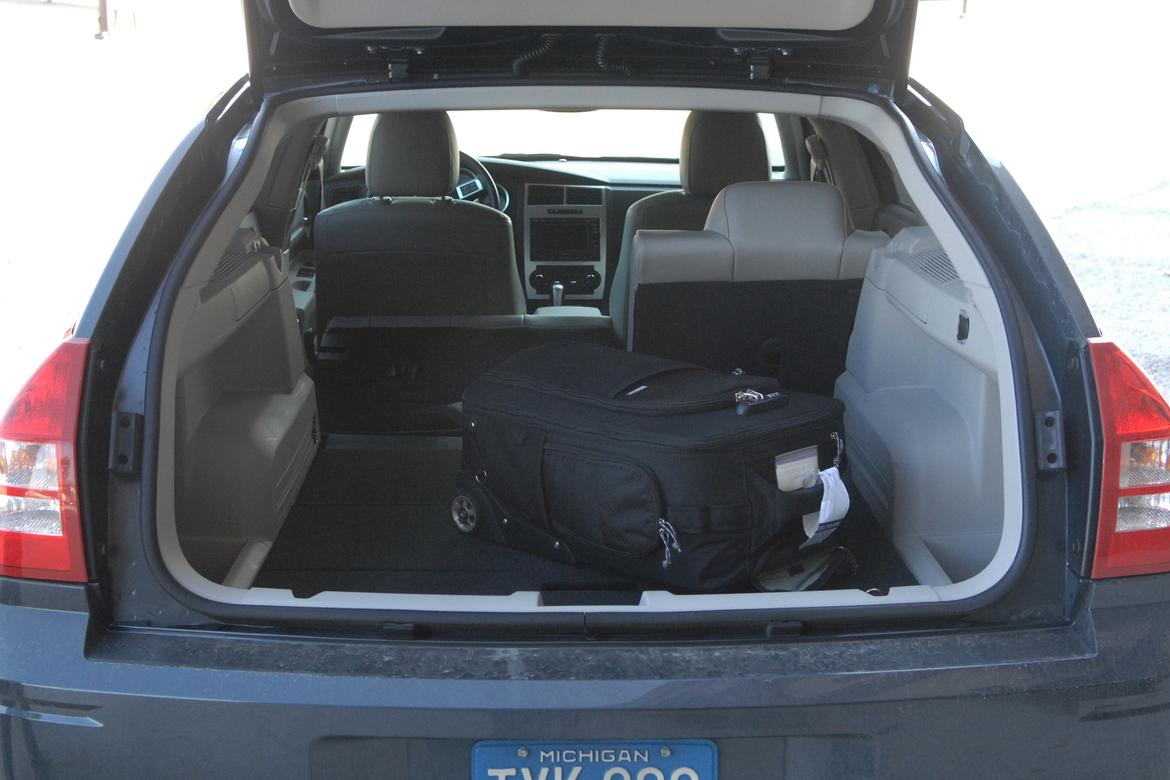 2007DodgeMagnum_CAD_Trunk.jpg