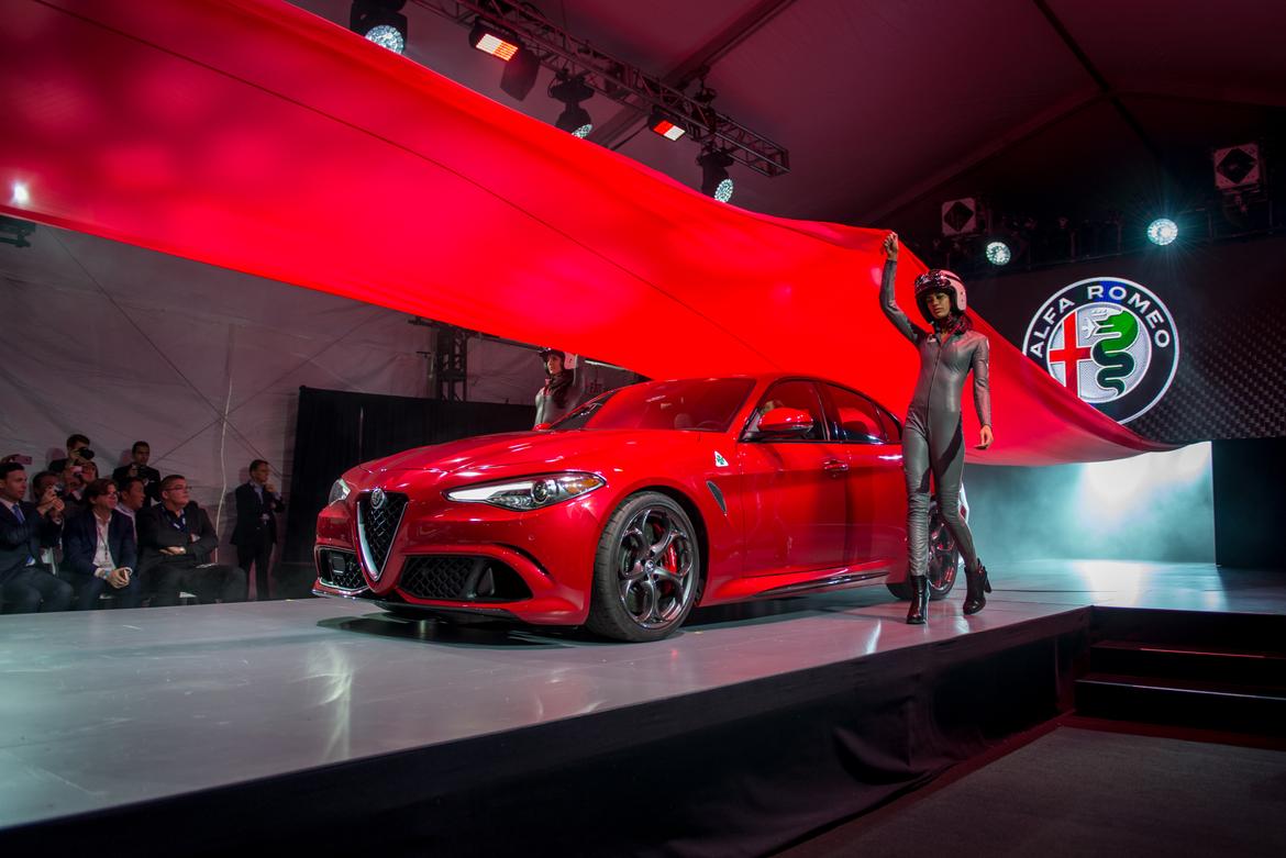 17Alfa-Romeo_Giulia_AS_SP_13.jpg