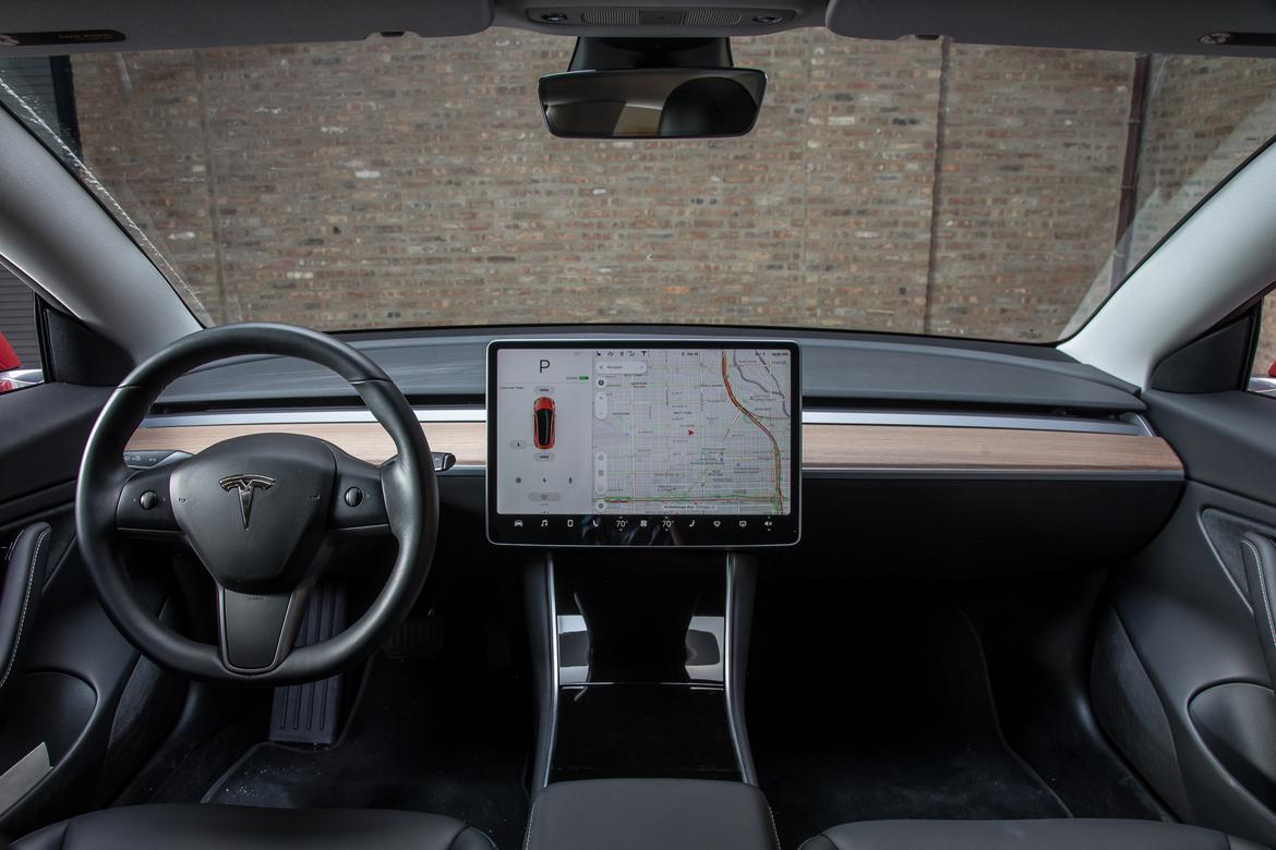 02-tesla-model-3-2018-front-row--interior--wide.jpg