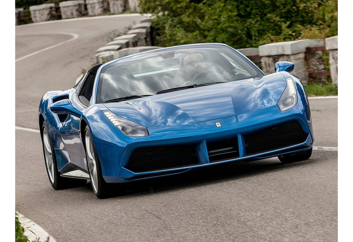 SPIDER-MAN_16_Ferrari_488_Spider.jpeg