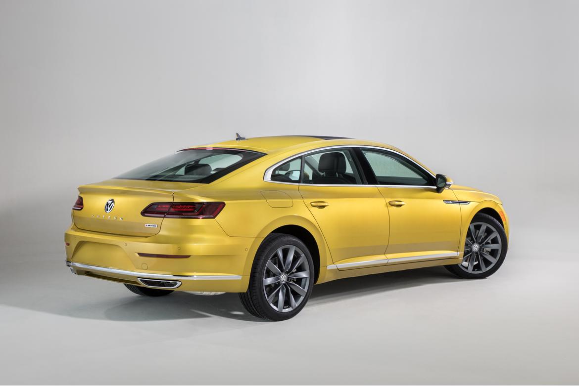 01_2019_volkswagen_arteon.jpg