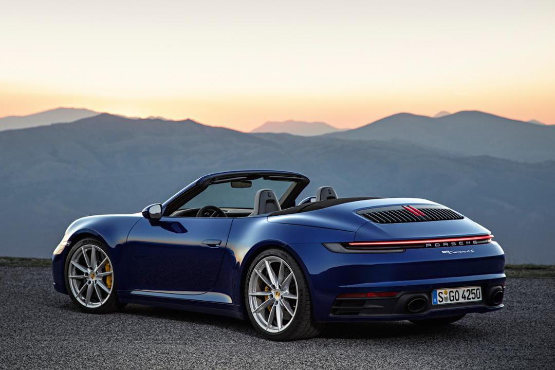 low_911_carrera_4s_cabriolet_2019_<a href=https://www.sharperedgeengines.com/used-porsche-engines>porsche</a>_ag (3).jpg