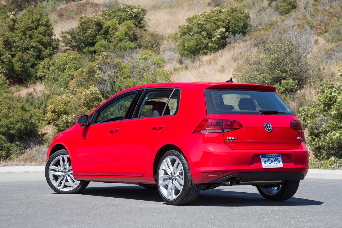 16_Volkswagen_Golf_OEM_16.jpg