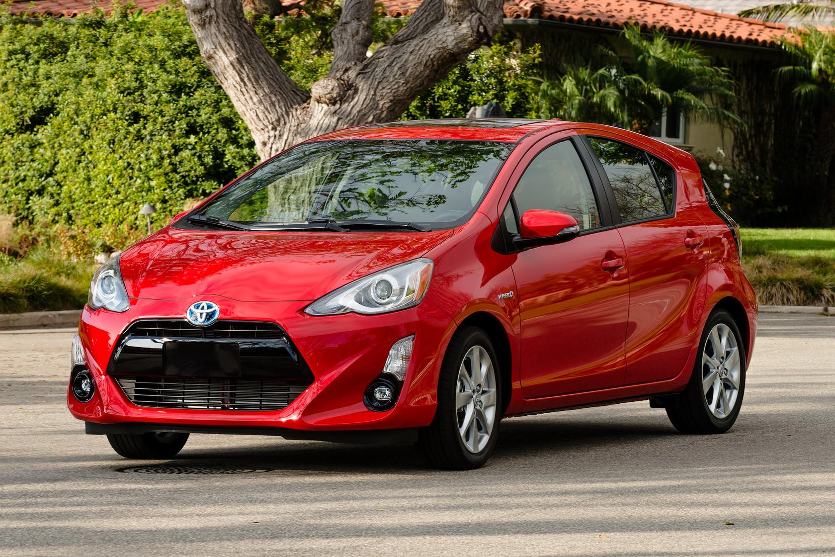 Luxury Cars With Best Gas Mileage 2022 - Most Fuel-Efficient Luxury Suv 2022