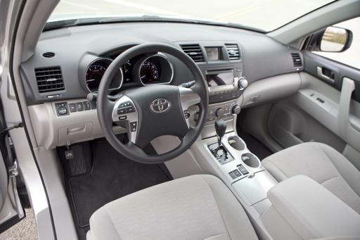 So You Re Driving Along In Your Toyota Highlander And The Steering So You Re Driving Along In Your Toyota Highlander And The Steering Wheel Pops Off News Cars