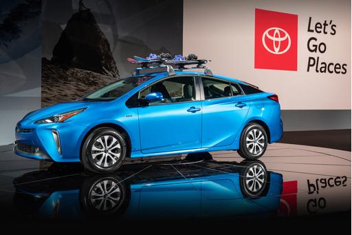 2019 Toyota Prius First Drive Staggering Efficiency Now With All 2019 Toyota Prius That Drives All 4 Wheels Up Price